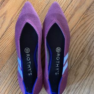 Magenta with racing stripe